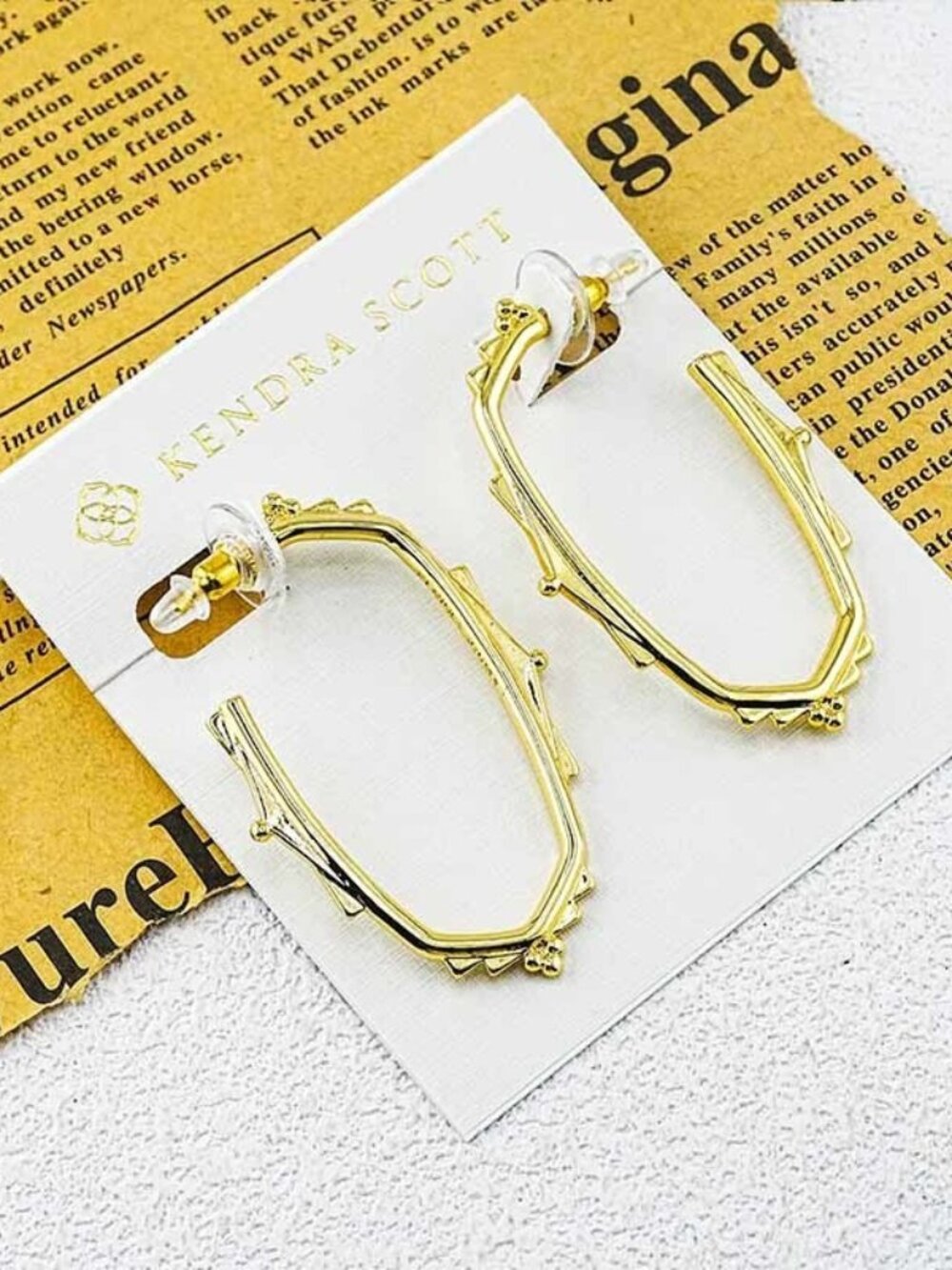 Kendra Scott Serrated Earrings